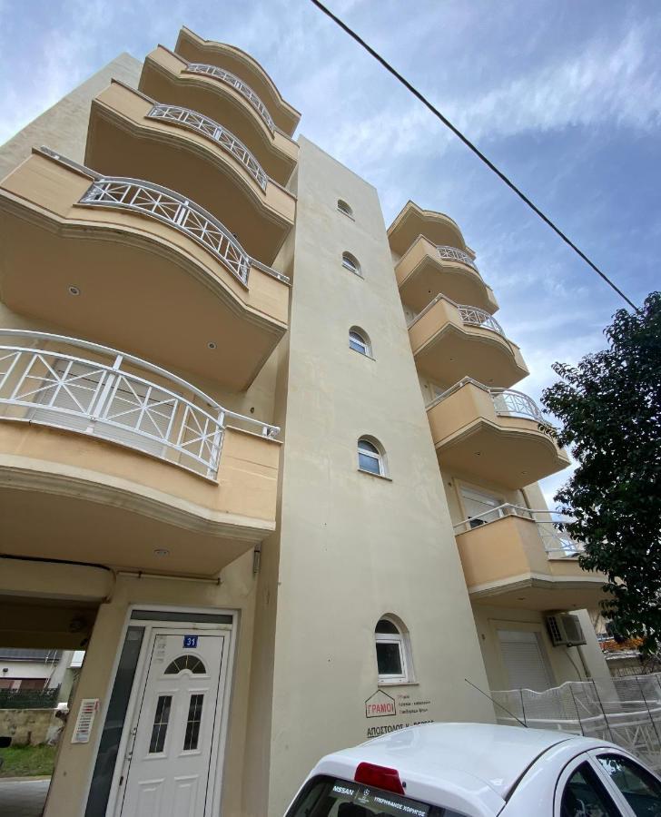 Yellow Fresh Apartment 2 Alexandroupoli Exterior photo